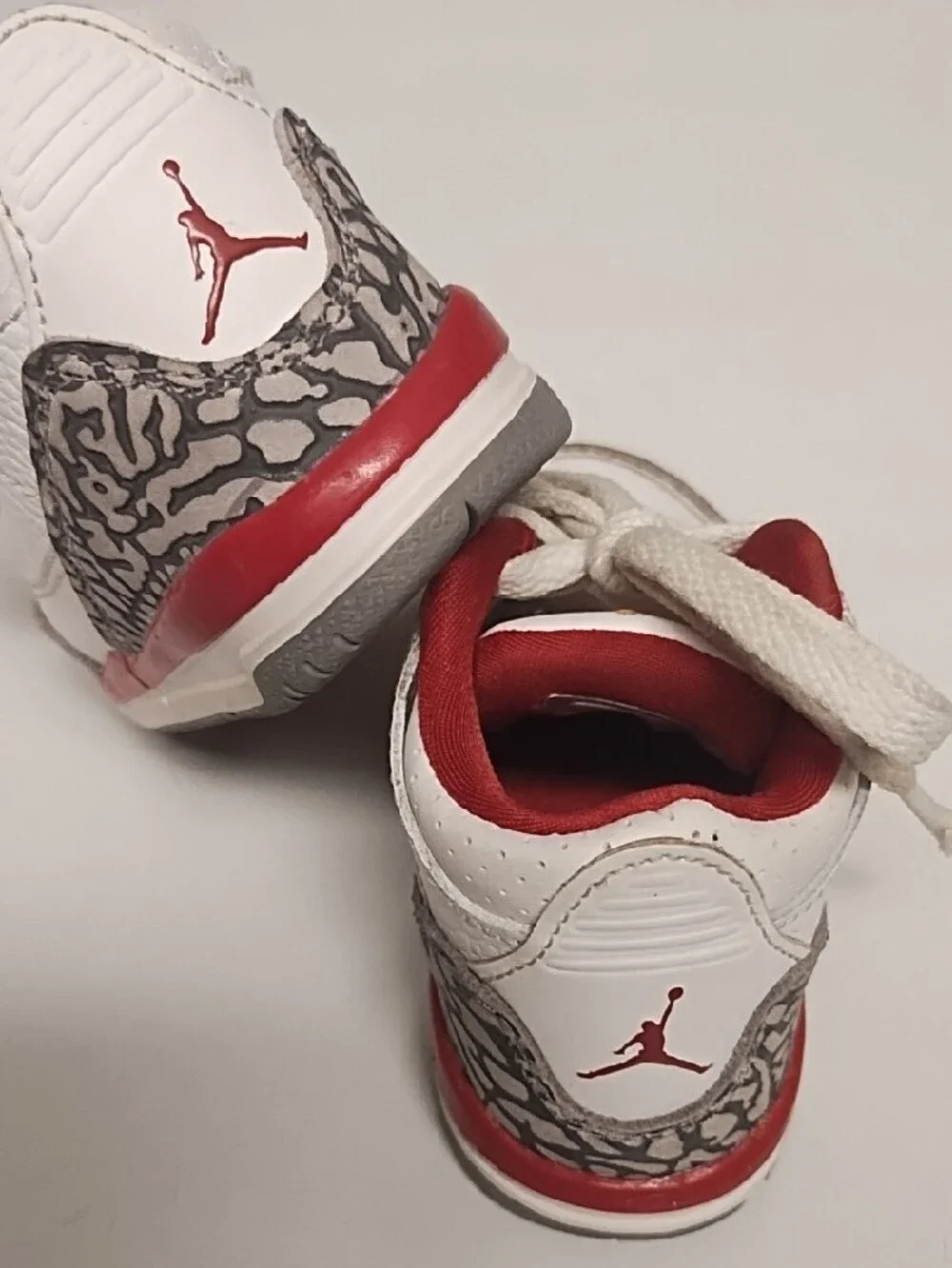 Jordan 3 Retro Cardinal | 6C | White, Light Curry, Cardinal Red, Cement Grey